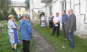 Депутаты ознакомили жителей Кимовска с програмой капитального ремонта