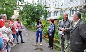 В Белевском районе эксперты встретились с жителями по актуальным вопросам ЖКХ 