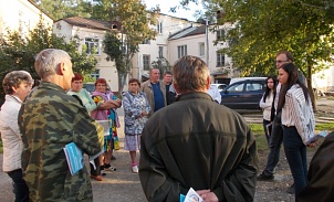 Анастасия Дементьева обсудила с жителями предстоящий капитальный ремонт в их домах